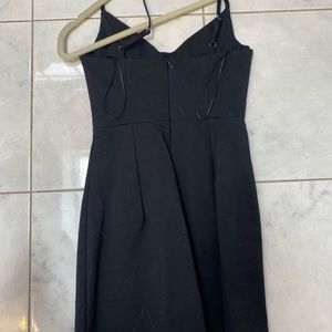 Princess Polly mini dress never worn. Size 2!